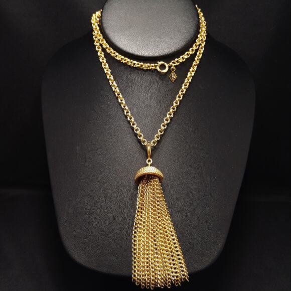 Vintage Sarah Coventry Gold Tassel Necklace, Removable Pendant, 1970s Jewelry - Picture 7 of 10